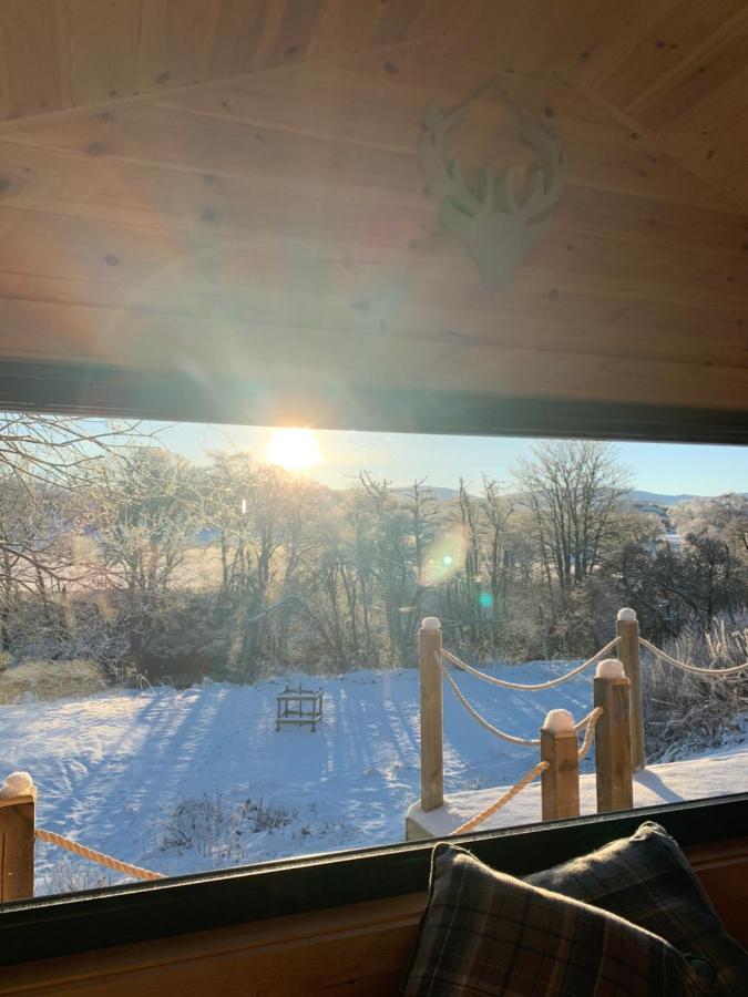 River Huts, Highland River Retreat With Hot Tub インヴァネス エクステリア 写真